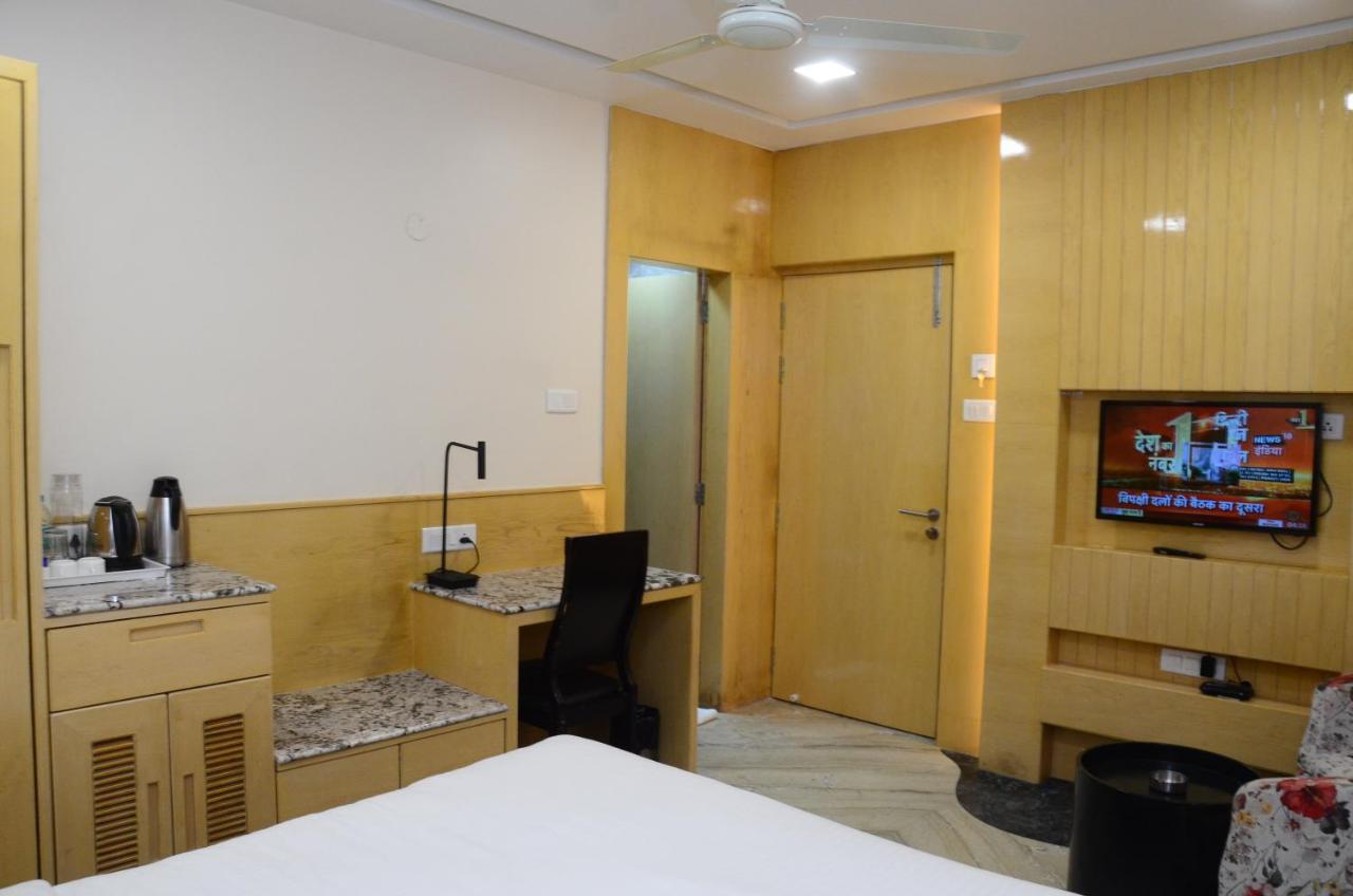 Crytsal Residency Hotel Ranchi Ngoại thất bức ảnh