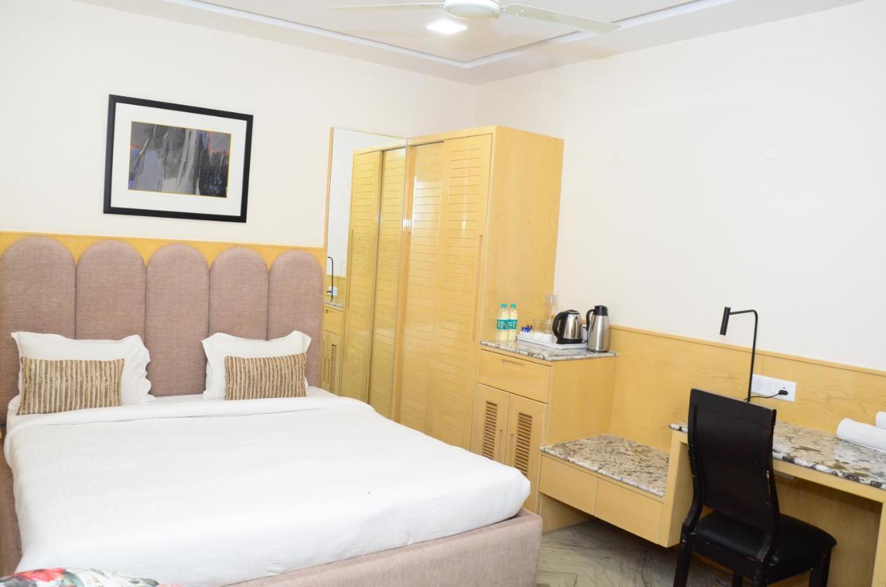 Crytsal Residency Hotel Ranchi Ngoại thất bức ảnh