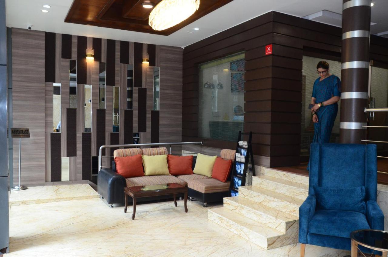 Crytsal Residency Hotel Ranchi Ngoại thất bức ảnh