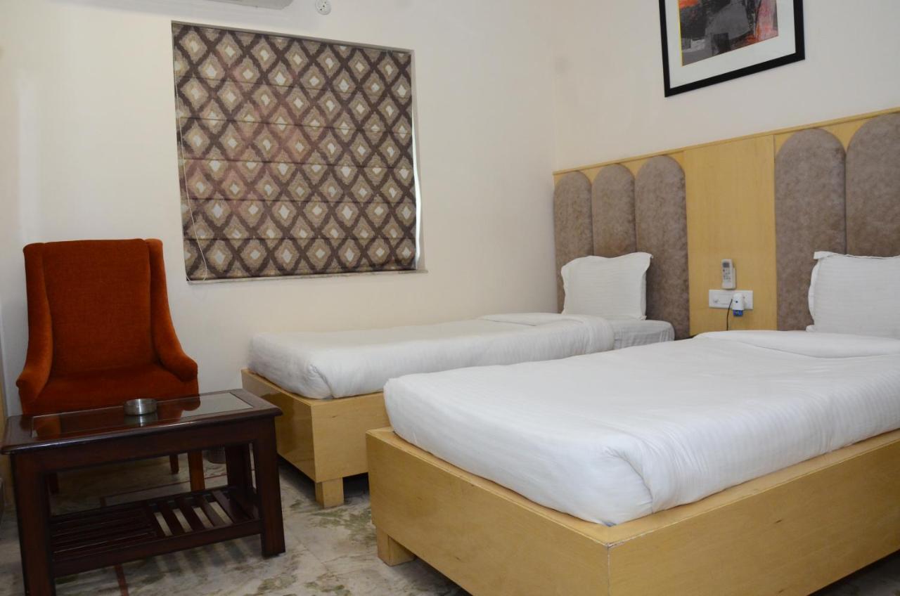Crytsal Residency Hotel Ranchi Ngoại thất bức ảnh