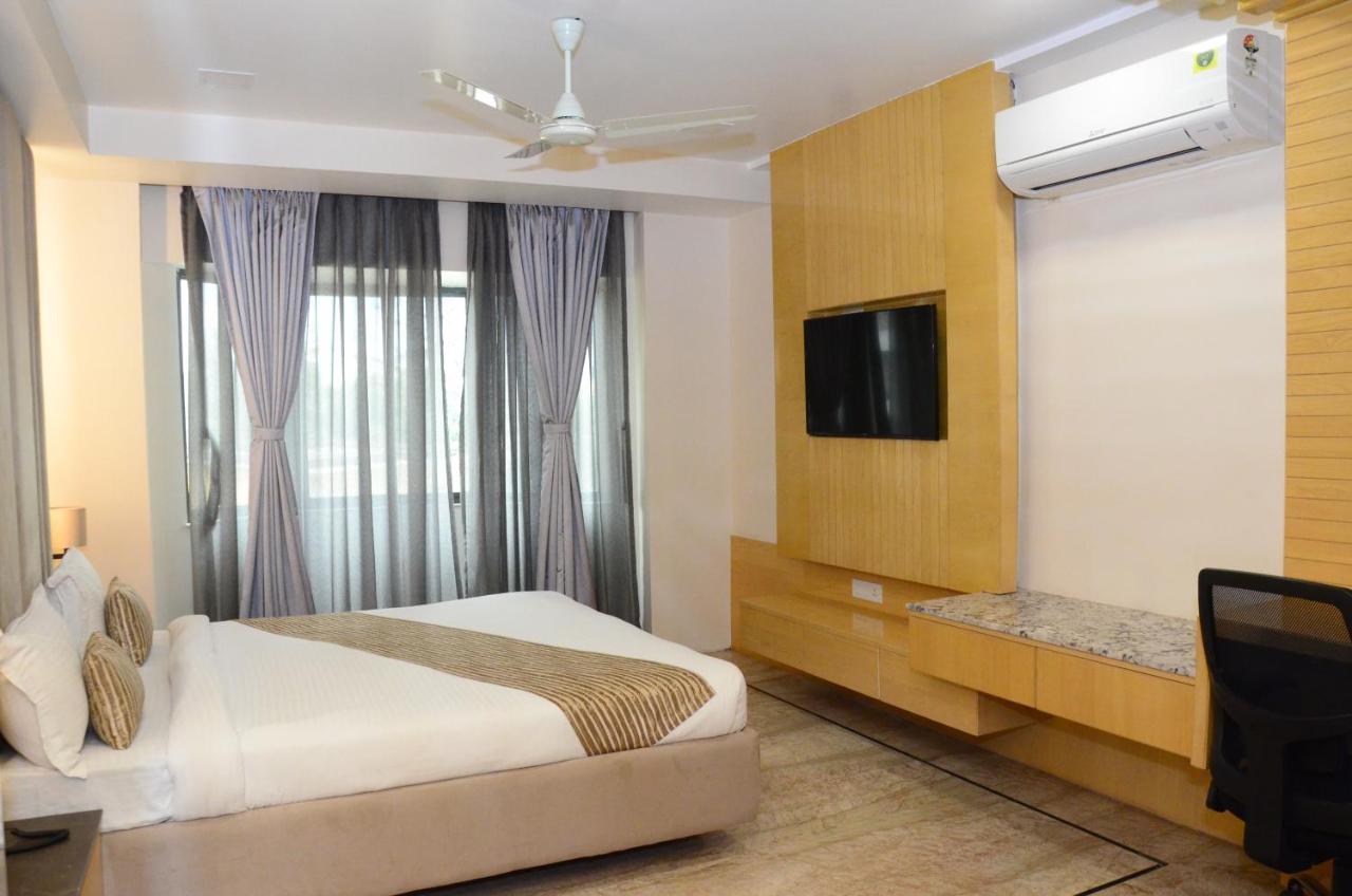 Crytsal Residency Hotel Ranchi Ngoại thất bức ảnh