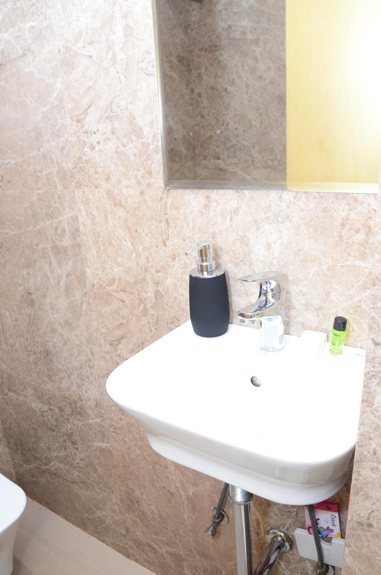 Crytsal Residency Hotel Ranchi Ngoại thất bức ảnh