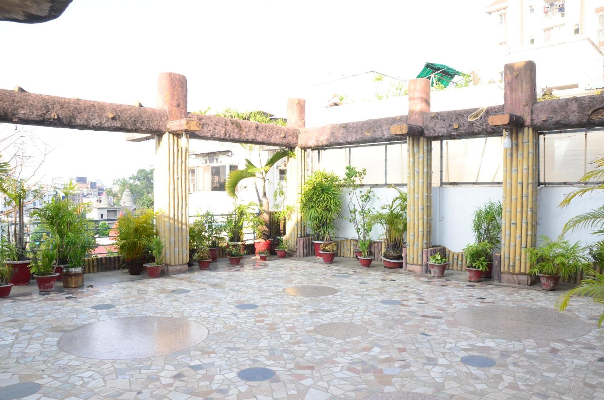 Crytsal Residency Hotel Ranchi Ngoại thất bức ảnh